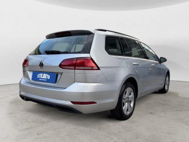 VOLKSWAGEN Golf Variant 1.6 TDI 115 CV Trendline BMT rif. 23498143 - Foto 5