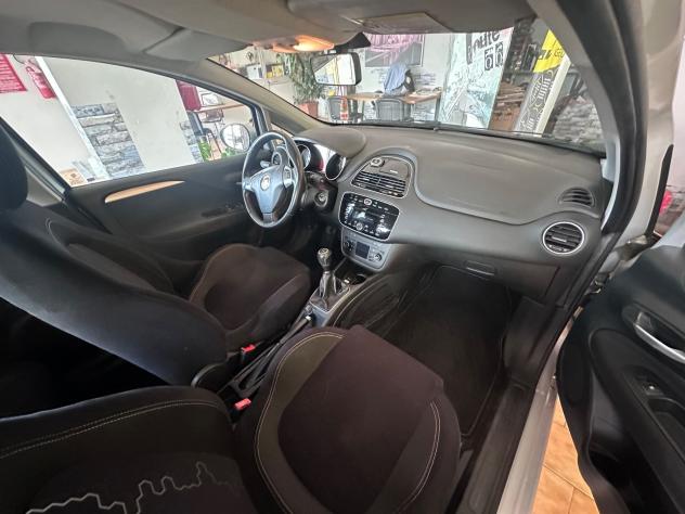 Fiat Punto 1.3diesel 75CV 5 porte Lounge + carrello appendice - Foto 10