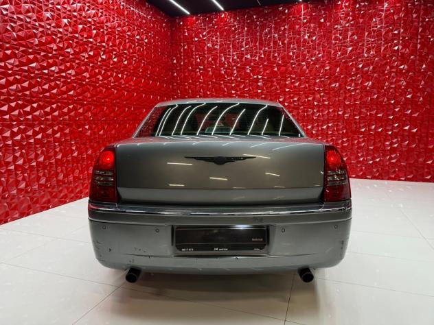Chrysler 300C 3.0 V6 CRD cat DPF Sedan 218Cv - Foto 5