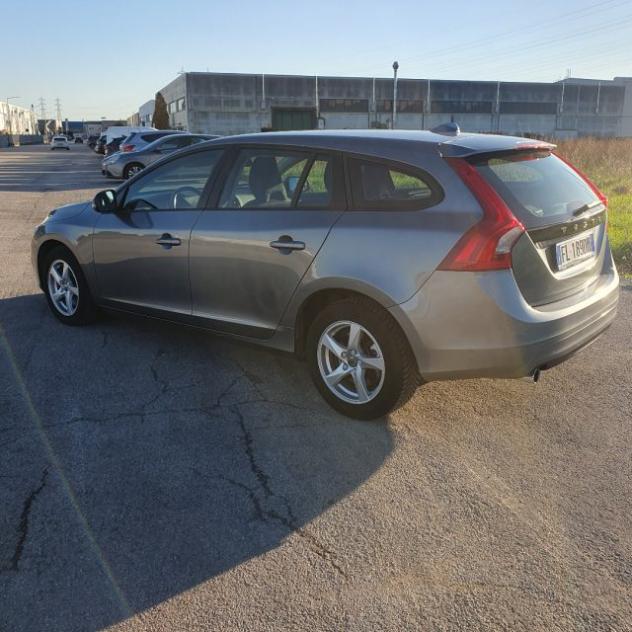 VOLVO V60 D2 Geartronic Business rif. 22937115