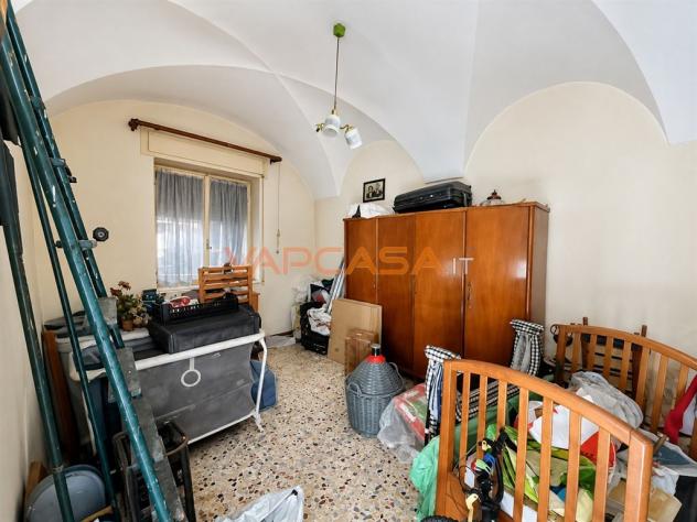 CASA SEMINDIPENDENTE IN CORTE – IDEALE PER INVESTIMENTO O PIÙ NUCLEI FAMILIARI - Foto 5