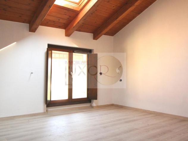 Appartamento di 3 locali bilivello con balcone a Missaglia - Foto 9