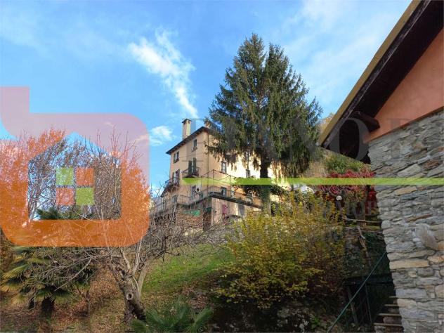 V000503 - VILLA CON PARCO E TERRENI - Foto 2