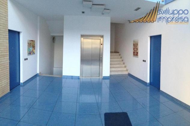 UFFICIO DI RAPPRESENTANZA VICINO METROPOLITANA IN AFFITTO A SESTO SAN GIOVANNI - Foto 13