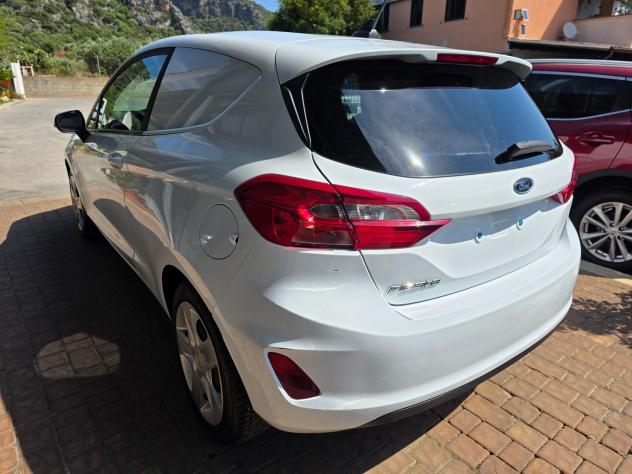 Ford Fiesta 1.5 TDCi 85 CV 3 porte Van 2 posti - Foto 8