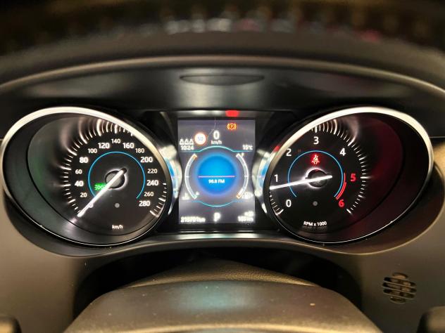 Jaguar E-Pace 2.0D 180 CV AWD - Foto 10