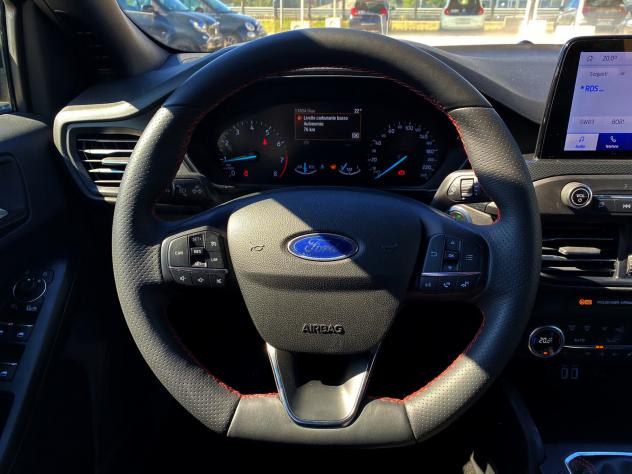 Ford Focus 1.5 TDCI 120CV SW TURNIER ST-LINE - Foto 5