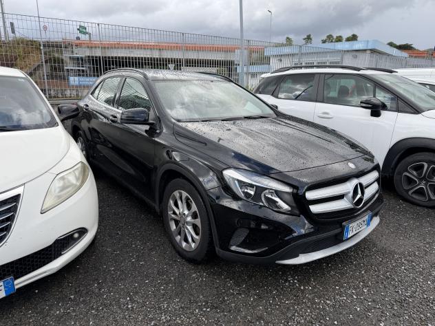 Mercedes-Benz GLA (X156) 180 d Business
