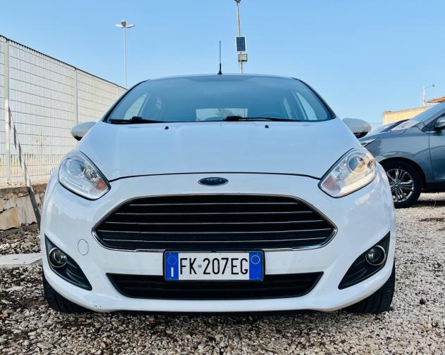 Ford Fiesta 1.4 5p. Bz.- GPL Titanium - Foto 2
