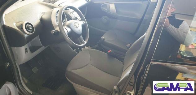 TOYOTA - Aygo - 12V VVT-i 5 porte Now Connect - Foto 7