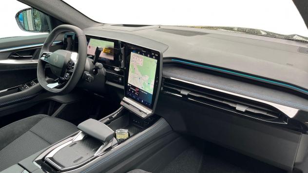 Renault Espace VI 2023 1.2 E-Tech full hybrid 200cv Esprit Alpine - Foto 10