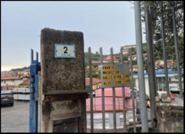 Immobile in asta di 151 m² con più di 5 locali in vendita a Imperia - Foto 9