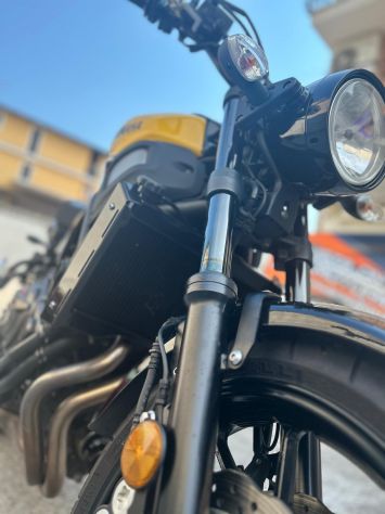 Yamaha XSR 700 2018 Kenny Roberts - Foto 8