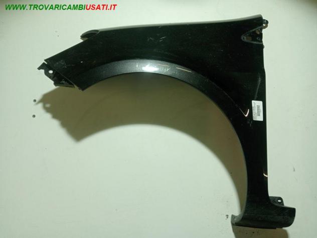 PARAFANGO ANT.S.(in plastica) NERO MET. 999-U1310436 Carrozzeria Lamierati esterni Fiancate Parafango ant. RENAULT - CLIO III - 01-07-2005 - 01-0
