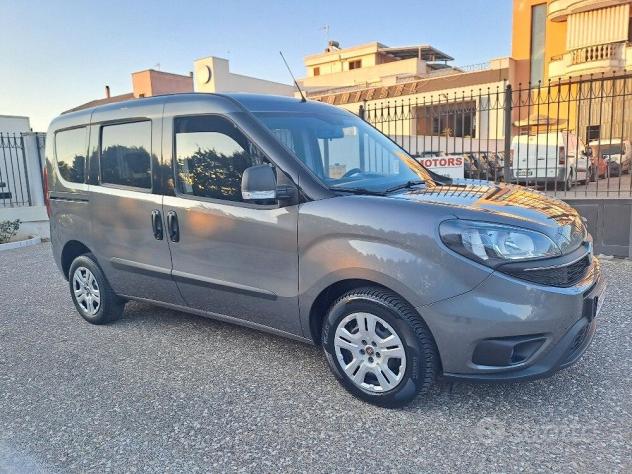 Fiat doblo 1.6 mj 105cv n1 combi 2022 5 posti - Foto 5
