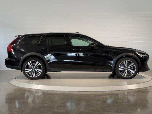 VOLVO V60 Cross Country B5 AWD automatico Plus PREZZO REALE rif. 24051456 - Foto 6