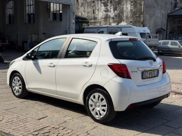 TOYOTA Yaris 1.0 5 porte Active rif. 24016369 - Foto 7