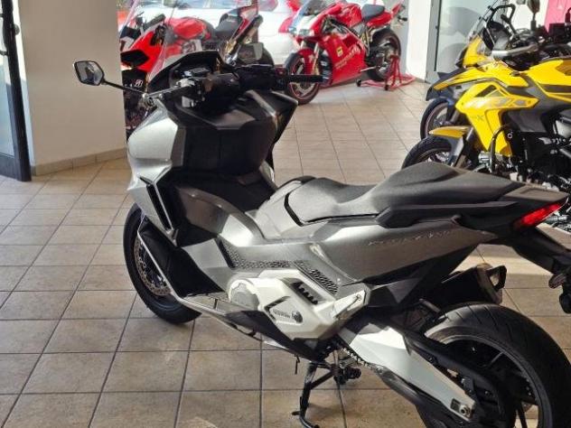 HONDA FORZA 750 Settembre 2023 km 1.400 - Foto 5