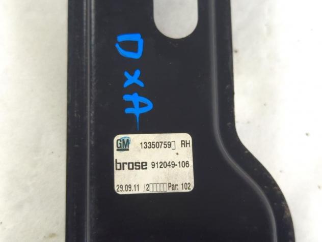 13350759 MOTORINO MECCANISMO ALZA-VETRO ALZA-CRISTALLO PORTA ANTERIORE DESTRA OPEL ASTRA J SW 1.7 D 81KW 6M 5P (2011) RICAMBIO USATO 20951582 - Foto 5