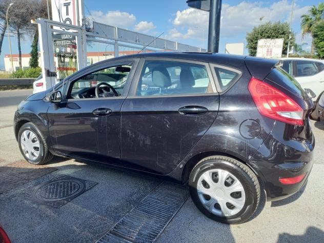Ford Fiesta 1.2 Gpl Titanium 5 porte - Foto 7