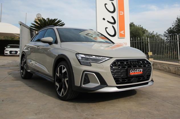Audi A3 Allstreet 35 TFSI Identity Contrast KM0