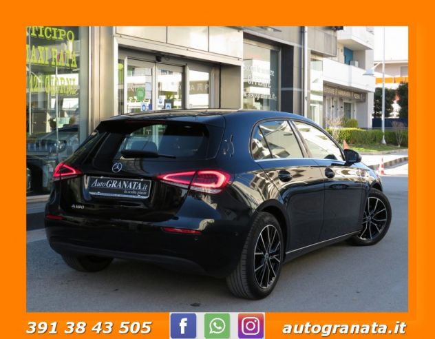 Mercedes A 180 d Business Extra 116cv AUTO. Navi+Led+Retroc. - Foto 2