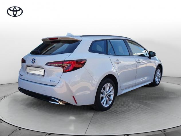 Toyota Corolla TS 1.8 Hybrid Active - Foto 4