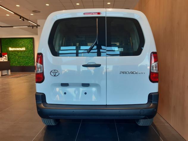 Toyota Proace City Verso 1.5D 100 CV S&S L1 Lounge Combi - Foto 8