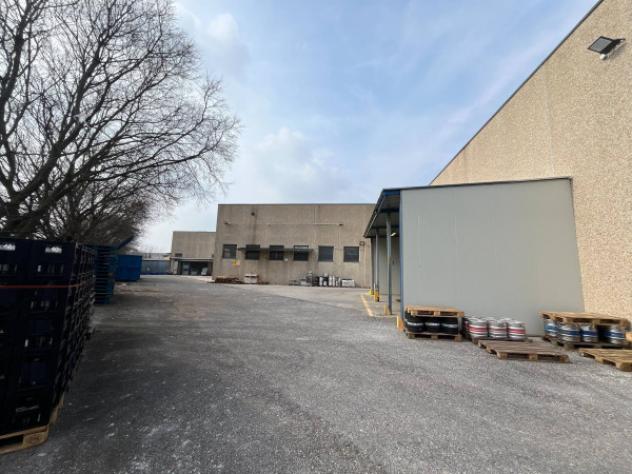 Immobile di 2600 m² con 5 locali in affitto a Bedizzole - Foto 17