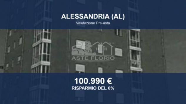 Immobile in asta di 83 m², box auto in vendita a Alessandria