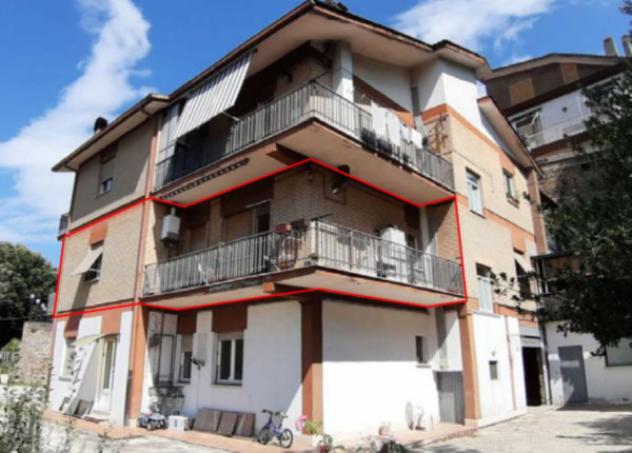 Immobile in asta di 102 m², box auto in vendita a Capranica - Foto 5