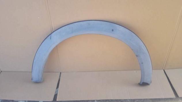 Parafanghino Posteriore Destro FORD Transit T350 2.4 TD 2004