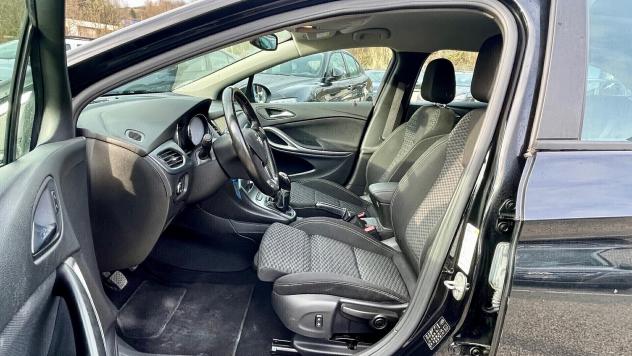 Opel Astra SW 1.6 CDTi 110CV 6m NAVI 2018 - Foto 7