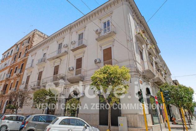 Appartamento di 100 m² con 3 locali in vendita a Taranto