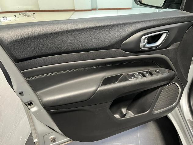 Jeep Compass 1.6 MJet II 96kW S - Foto 9