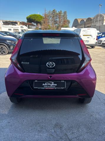 Toyota Aygo 1.0 VVT-i 72 CV 5 porte x-cite - Foto 5