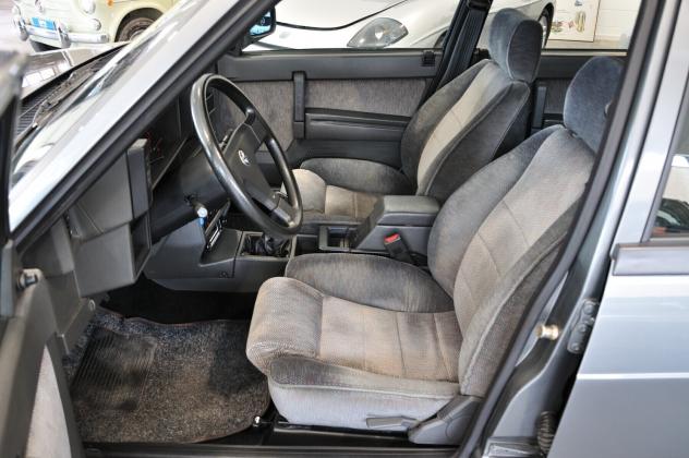 Alfa Romeo 75 2.0i Twin Spark CRS RIAR targa MI - Foto 10