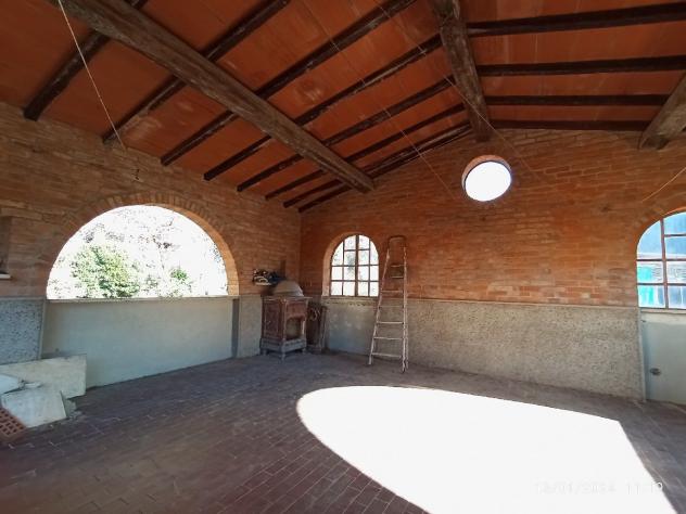CASA SEMI INDIPENDENTE di 8 vani e di 120 mq (CAMAIORE) rif. 093 - Foto 10
