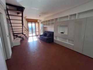 Quadrilocale in affitto a Jesi