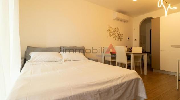 Stupendo Trilocale con Terrazzo in Parquet – Zona Stazione/Centro - Foto 14
