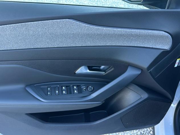 Peugeot 408 408 1.2 hybrid Allure 145cv e-dsc6 - Foto 9
