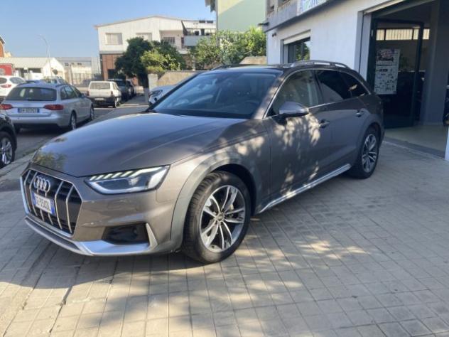 AUDI A4 allroad 40 TDI 204 CV S tronic Identity Contrast rif. 23979547 - Foto 2
