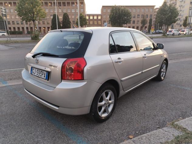 Toyota Corolla 1.4 16V 5 porte Sol 151900KM 2005 FULL SERVICE TOYOTA - Foto 4