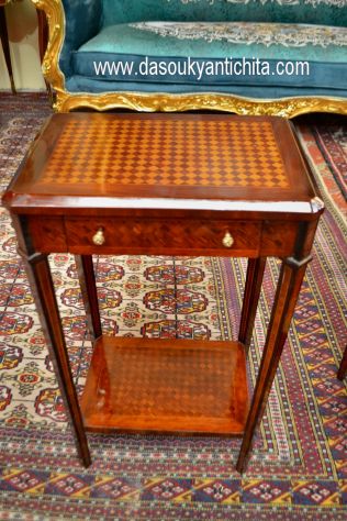 Coppia di tavolini-comodini stile Luigi XVI a scacchiera - Foto 5