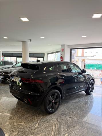 Jaguar E-Pace 2.0D 150 CV AWD aut. R-Dynamic SE - Foto 4