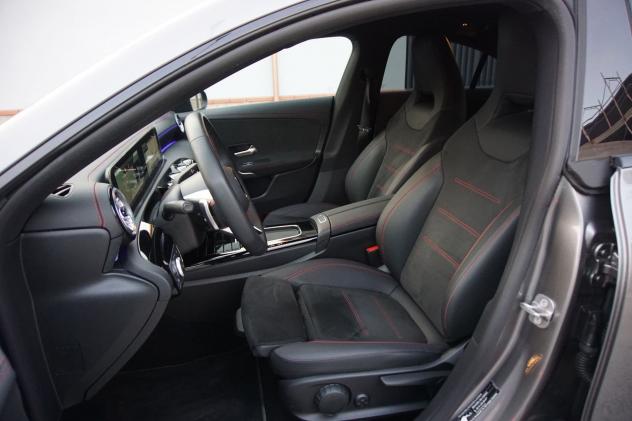 Mercedes-Benz CLA CLA 220 d Automatic AMG Line Premium - Foto 6