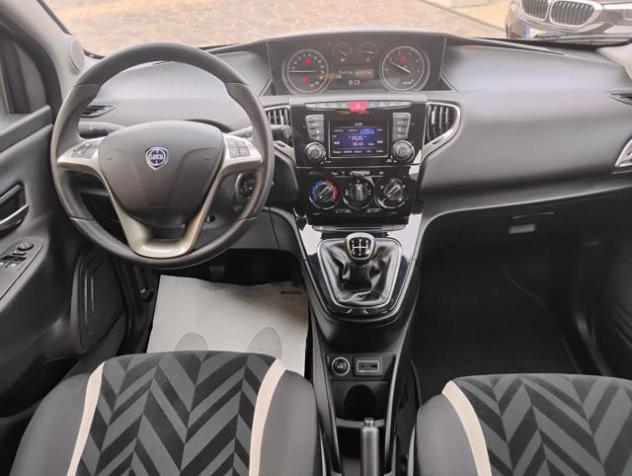 LANCIA Ypsilon 1.3 MJT 16V 95 CV 5 porte S&S Gold rif. 24011392 - Foto 9