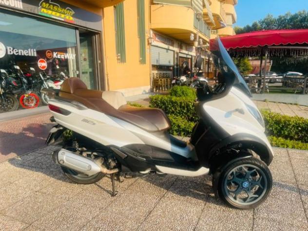 PIAGGIO MP3 LT 300 TUTTO INCLUSO ANCHE PASSAGGIO! MINI RATE rif. 23995561 - Foto 2