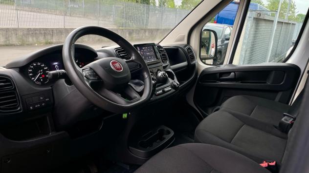 FIAT DUCATO 33 2.2 MJT PM-TM 140CV - TELECAMERA POSTERIORE, CARPLAY, NEOPATENTATI - Foto 9