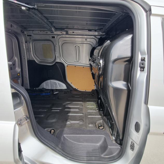 Ford Transit Connect 200 1.6 TDCI 115CV FURGONE - Foto 6